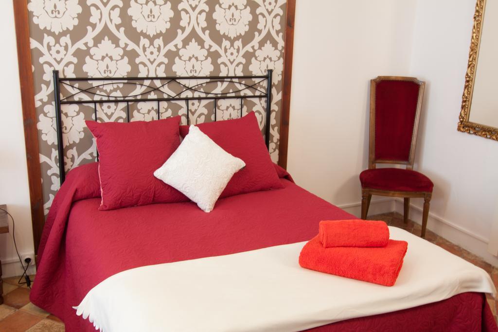 Casa Rural La Casona Urrea de Gaen Δωμάτιο φωτογραφία
