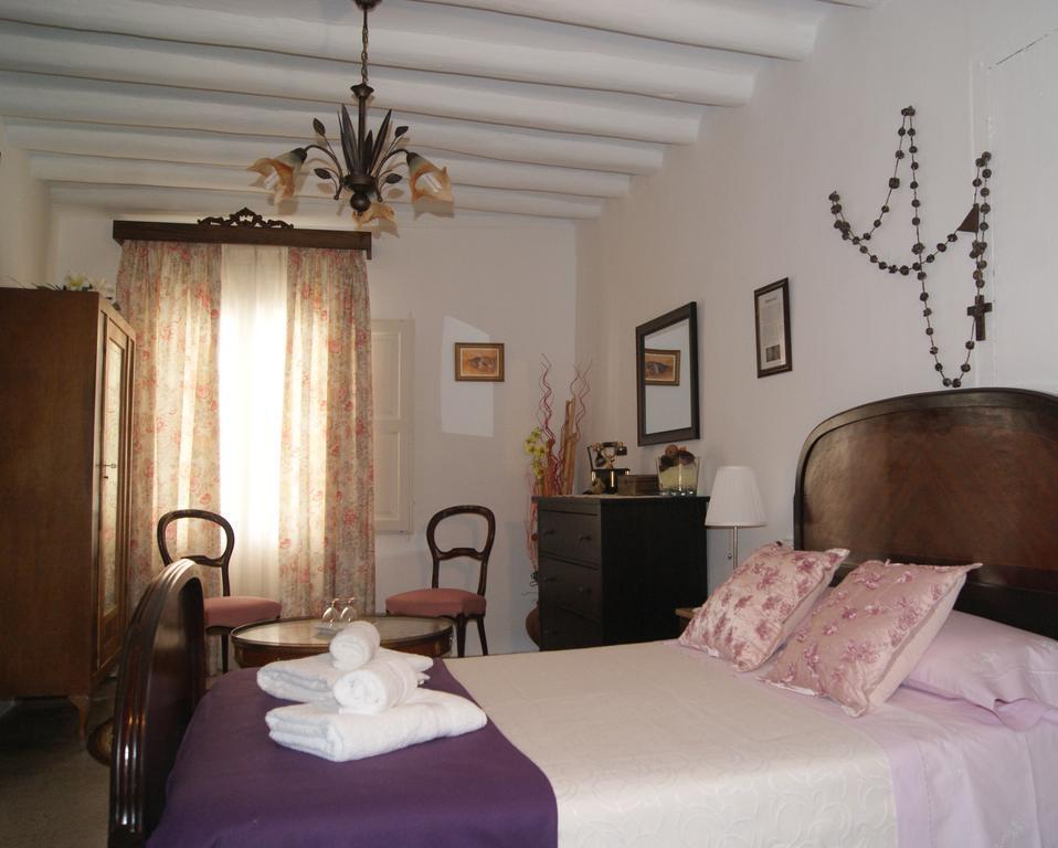 Casa Rural La Casona Urrea de Gaen Δωμάτιο φωτογραφία
