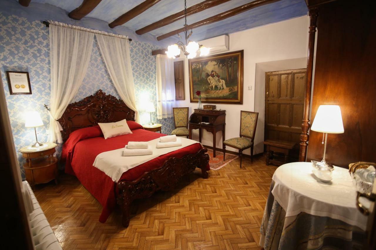 Casa Rural La Casona Urrea de Gaen Εξωτερικό φωτογραφία